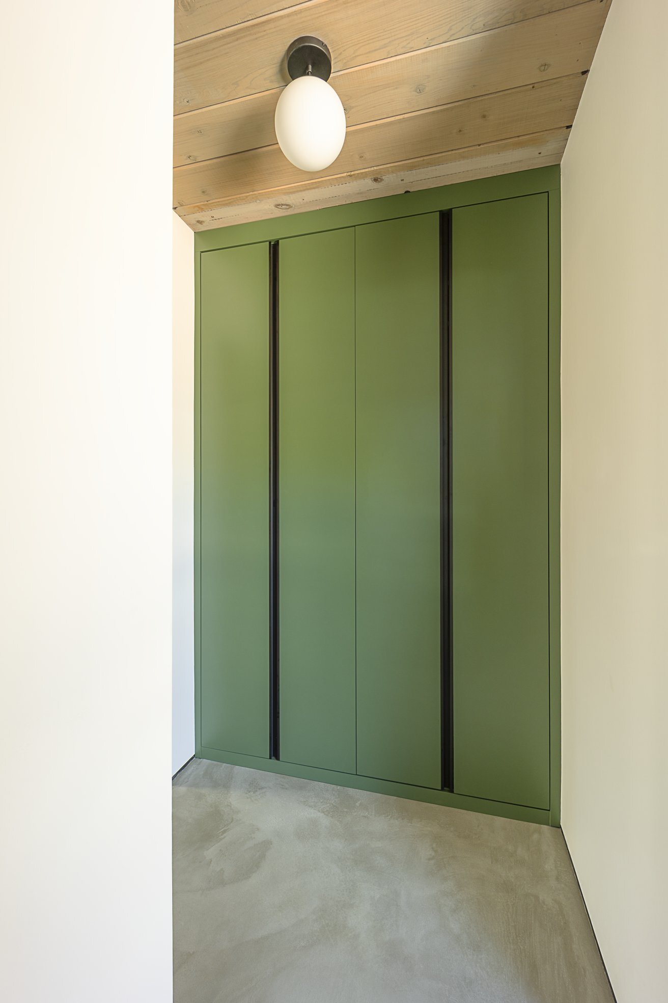 Custom Paint Linen Wardrobe