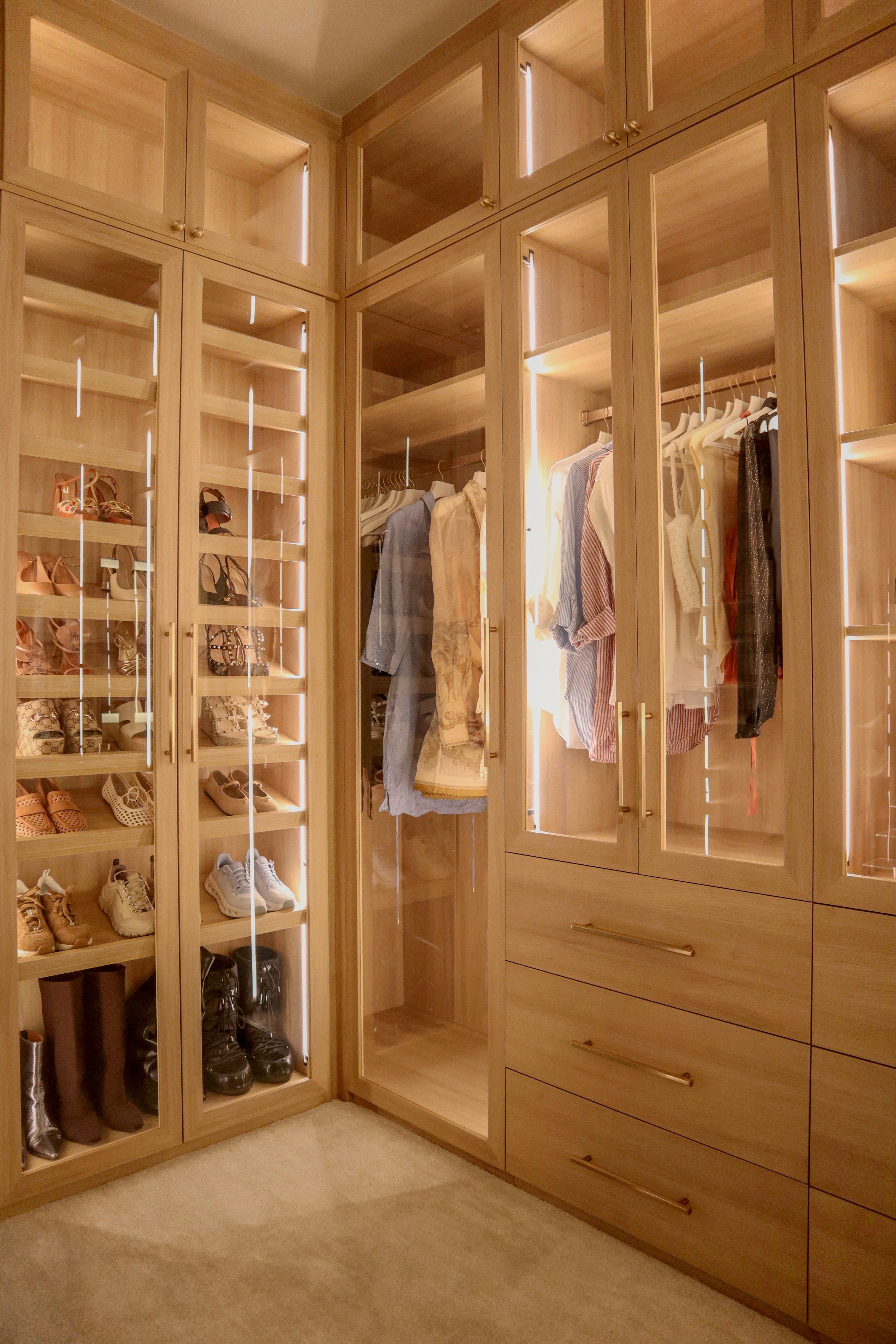 Walk-in Closet